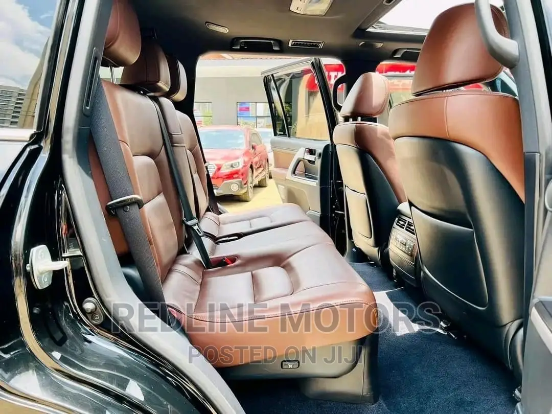 Toyota Land Cruiser 2016 Black