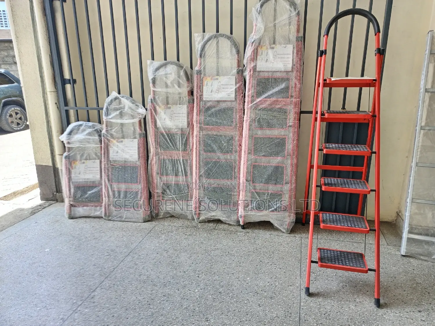 A Type Ladders Steel 2,3,4,5 6steps House Hold/Kitchen