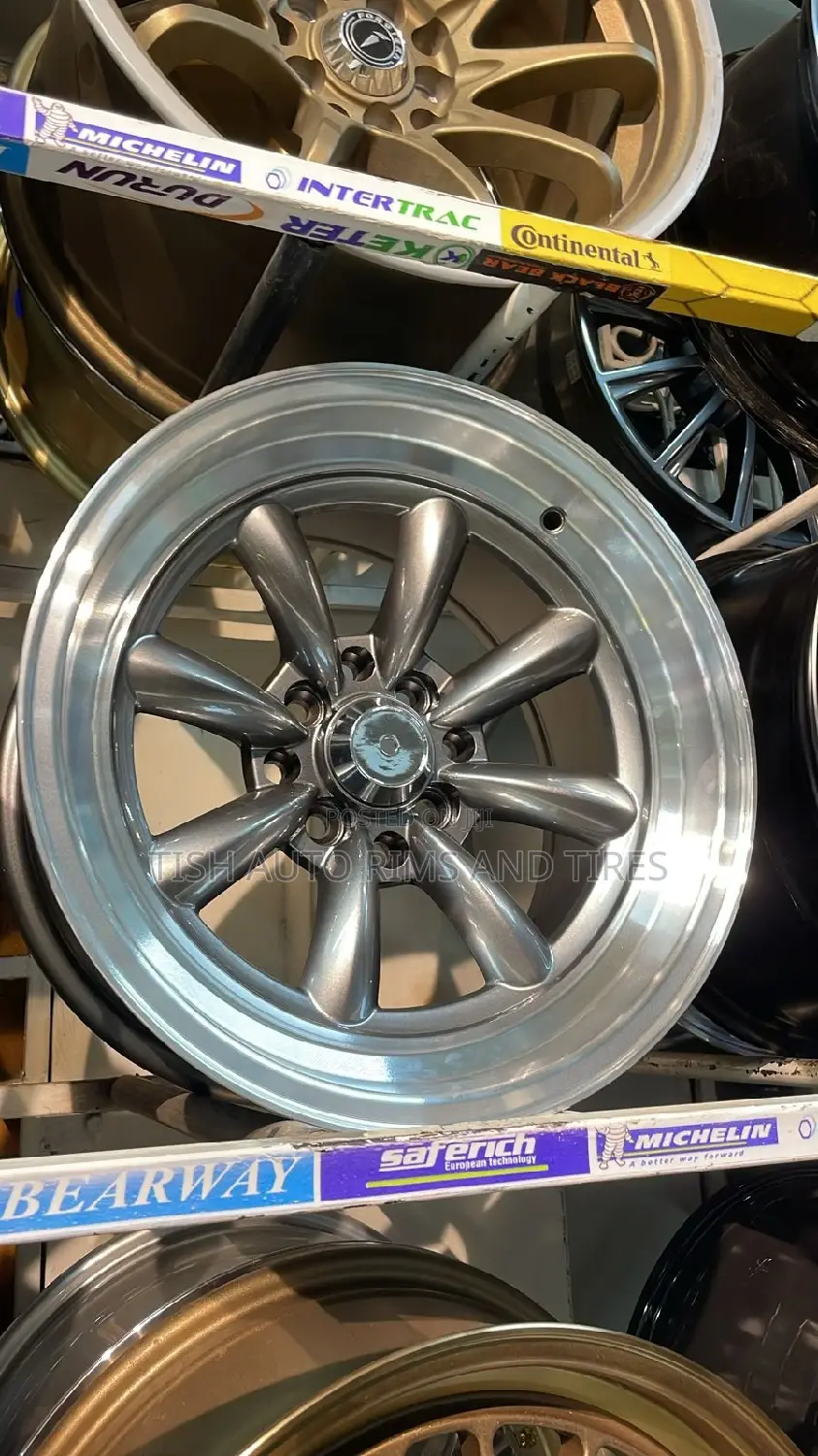 Offset Banana Rims Size 15