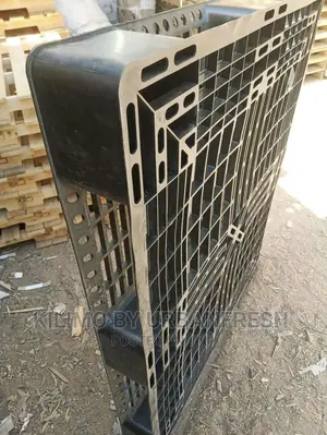 Plastic Pallets Available