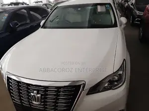 Toyota Crown 2015 White