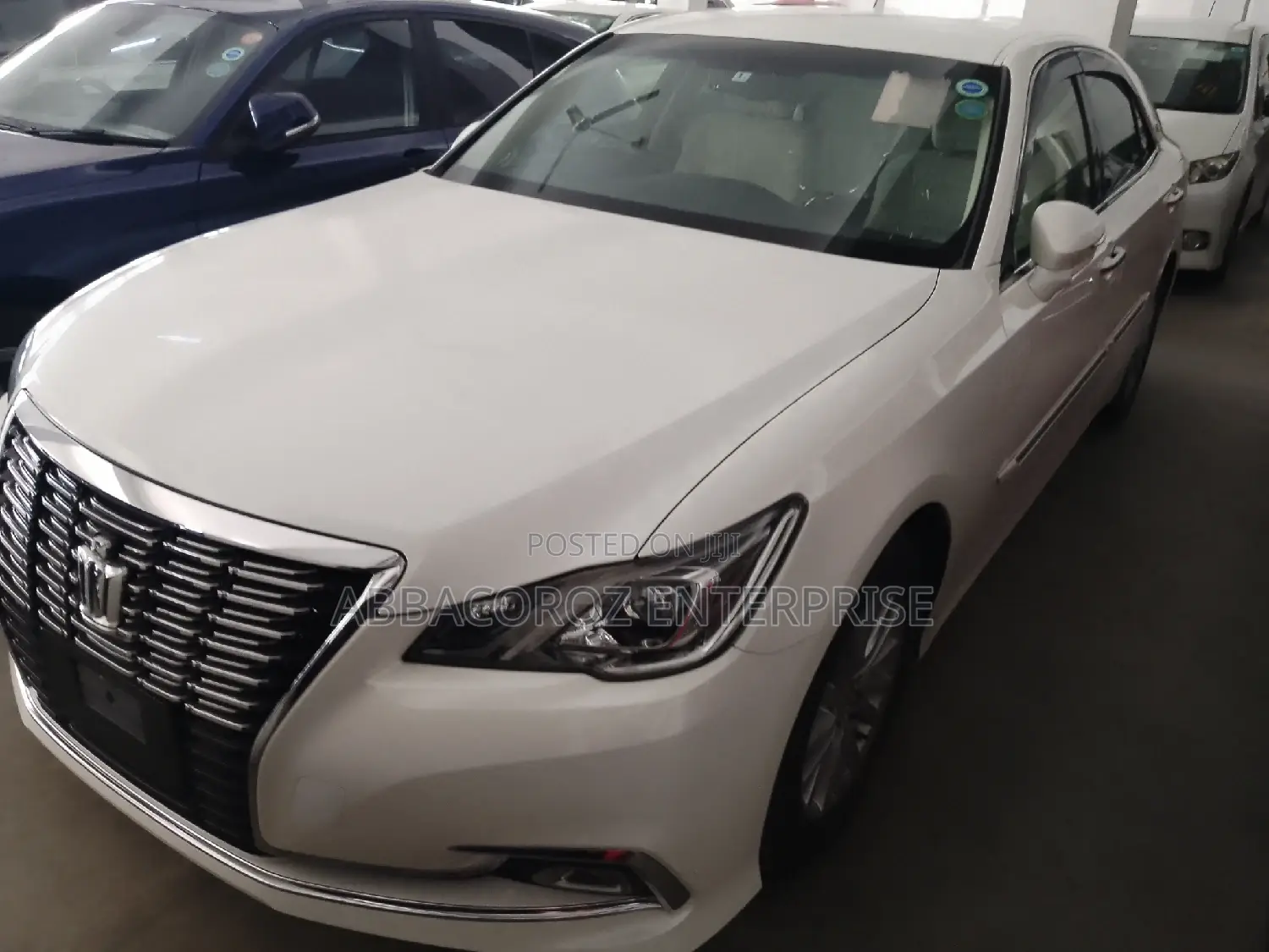 Toyota Crown 2015 White