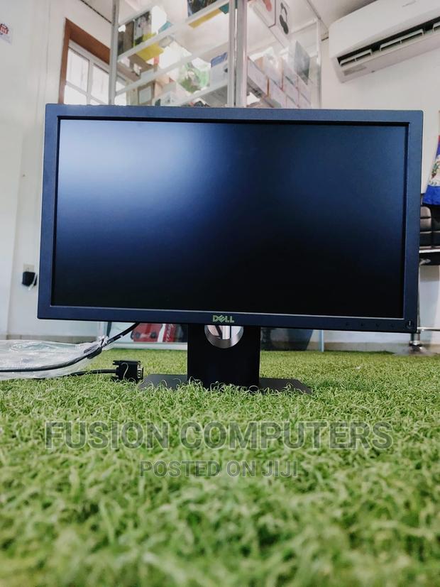 Dell 20 Inch Mornitor - main view