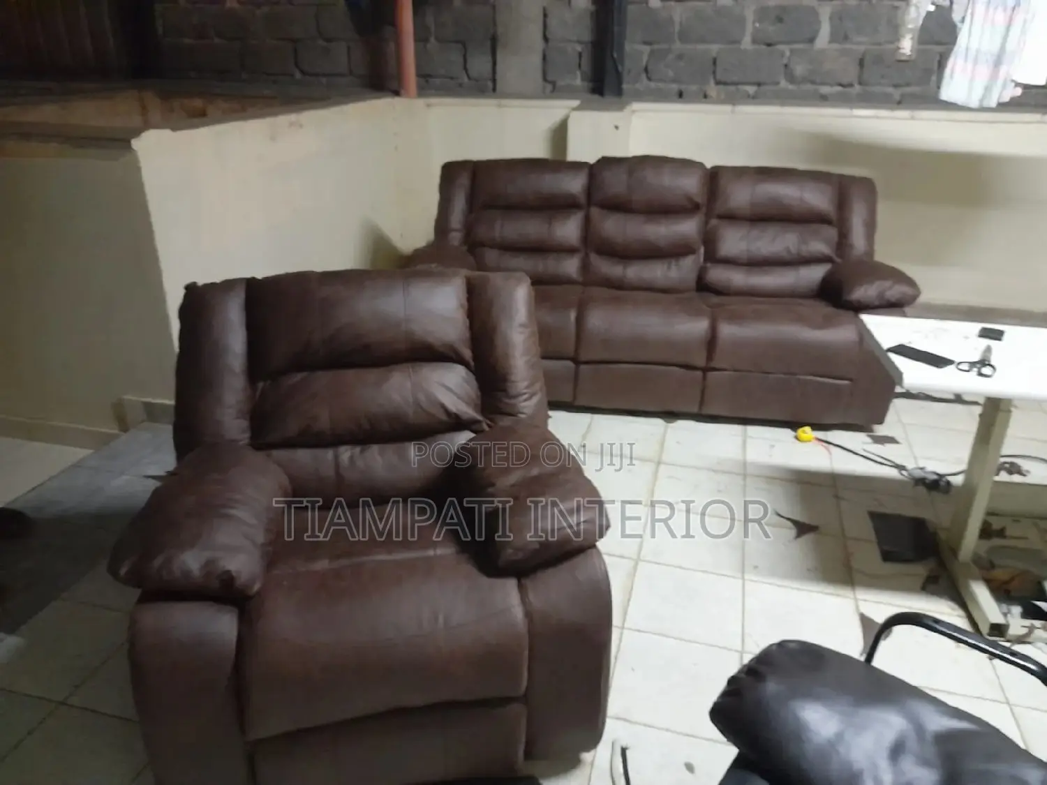 Sofa Sets Dye, Repairs, Upholstery And Refurbish