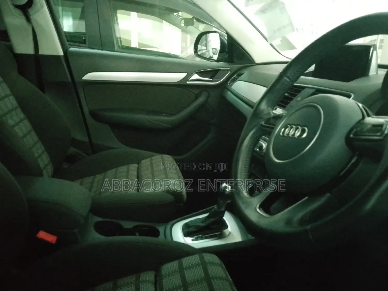 Audi Q3 2016 Black