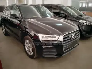 Audi Q3 2016 Black