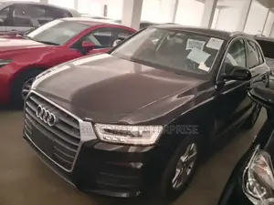 Audi Q3 2016 Black