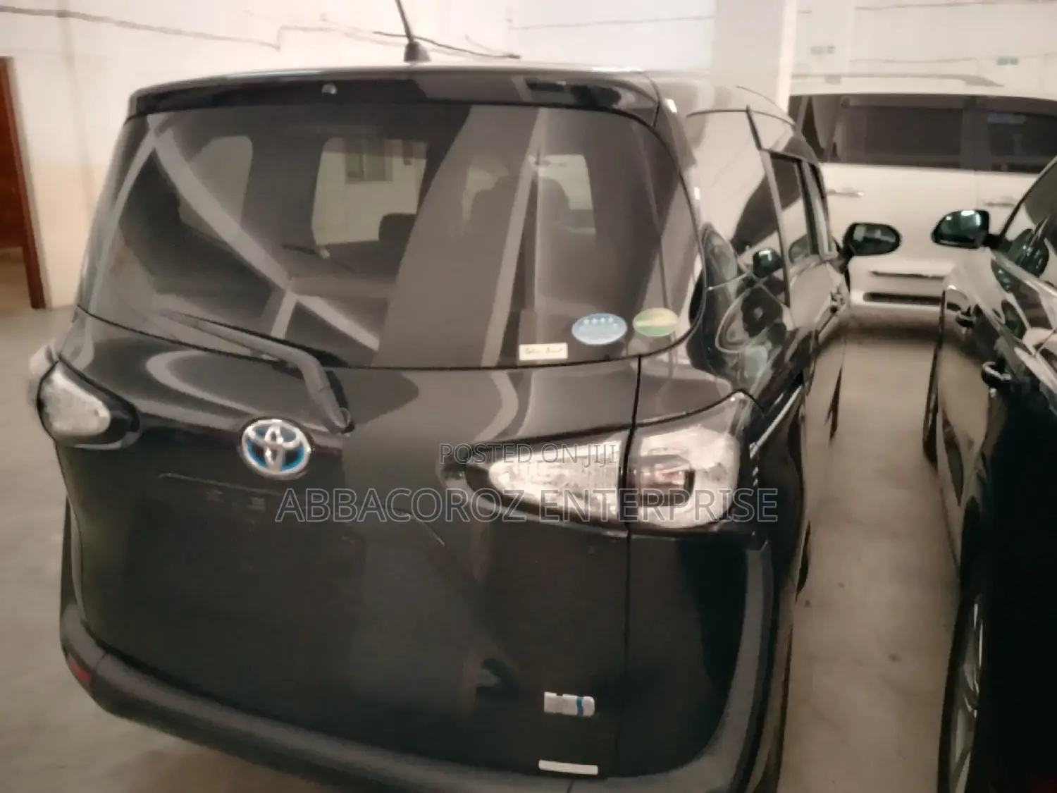 Toyota Sienta 2016 Black