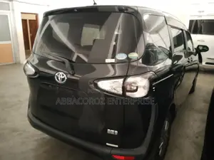 Toyota Sienta 2016 Black