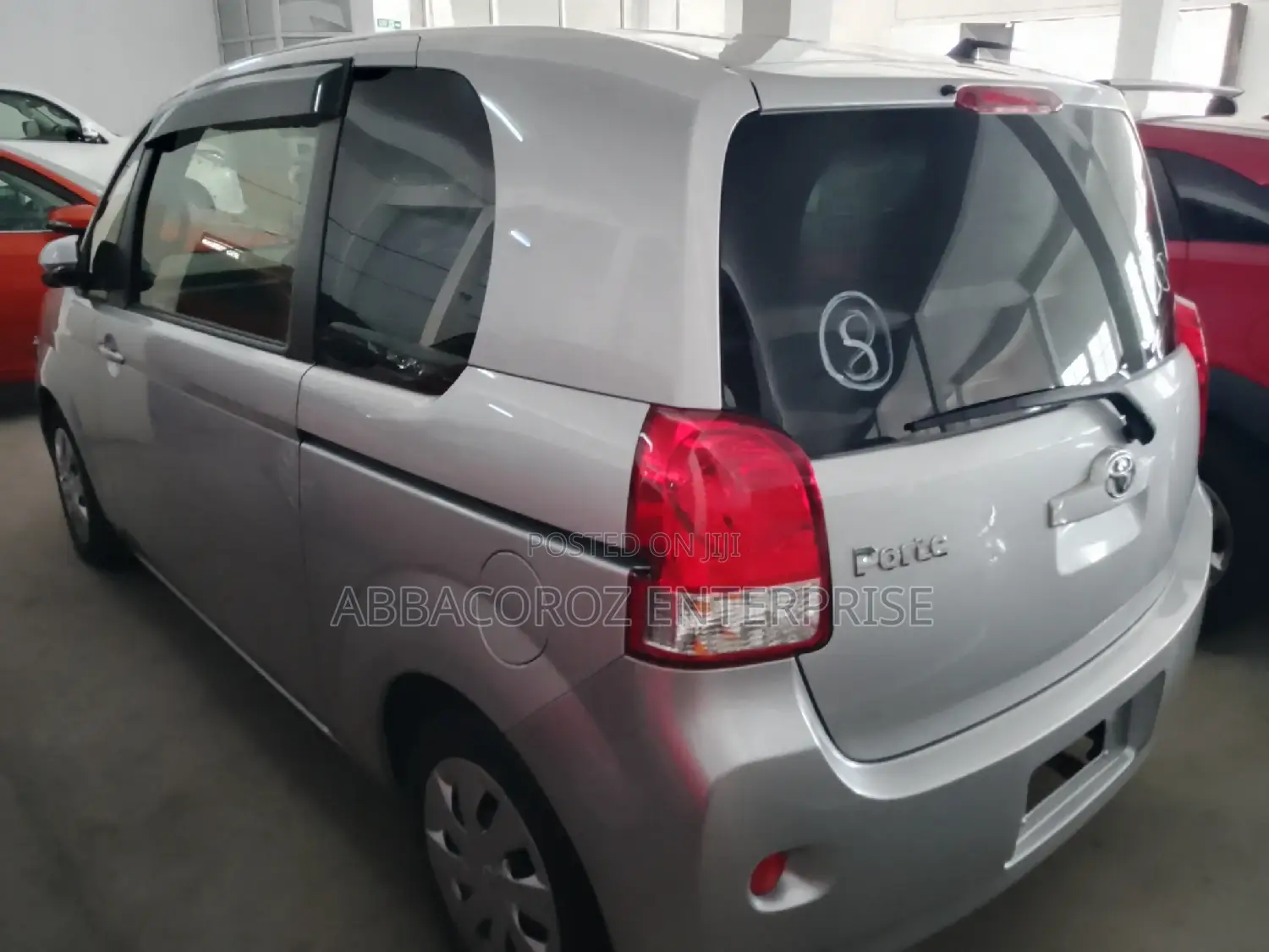 Toyota Porte 2016 Silver