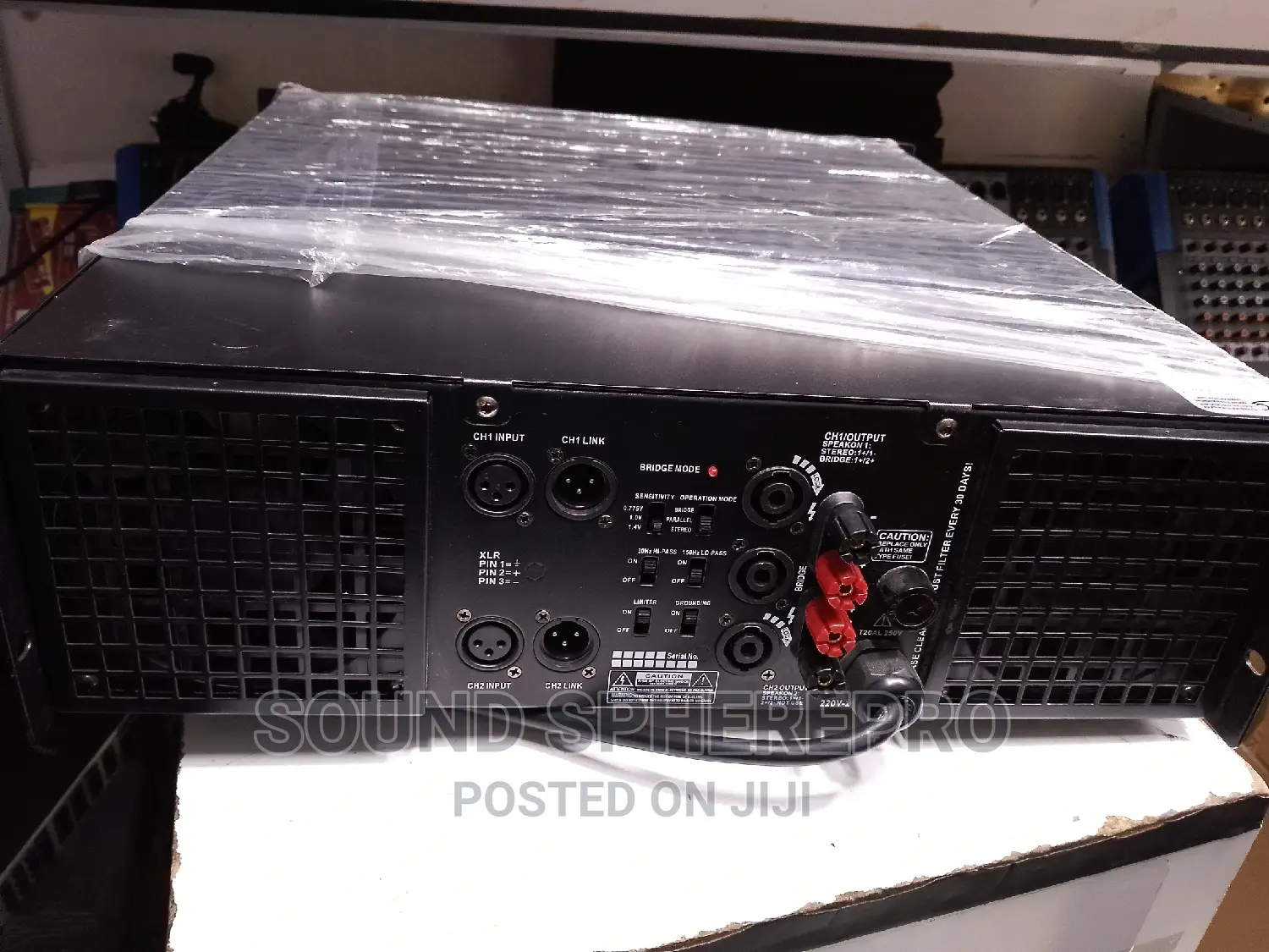QSC RMX 5050 Power Amplifier