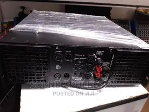QSC RMX 5050 Power Amplifier