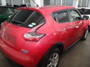 Nissan Juke 2015 Red