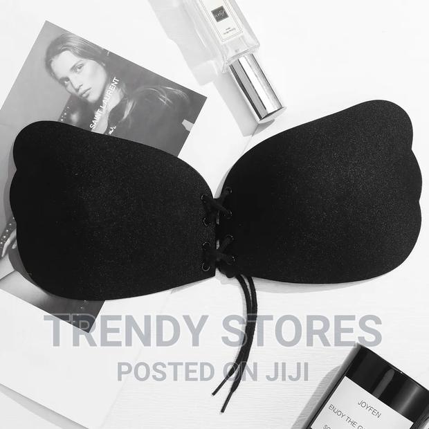 Invisible Strapless Pushup Bra - thumbnail 3