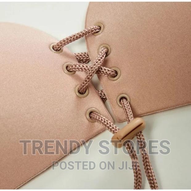 Invisible Strapless Pushup Bra - thumbnail 4