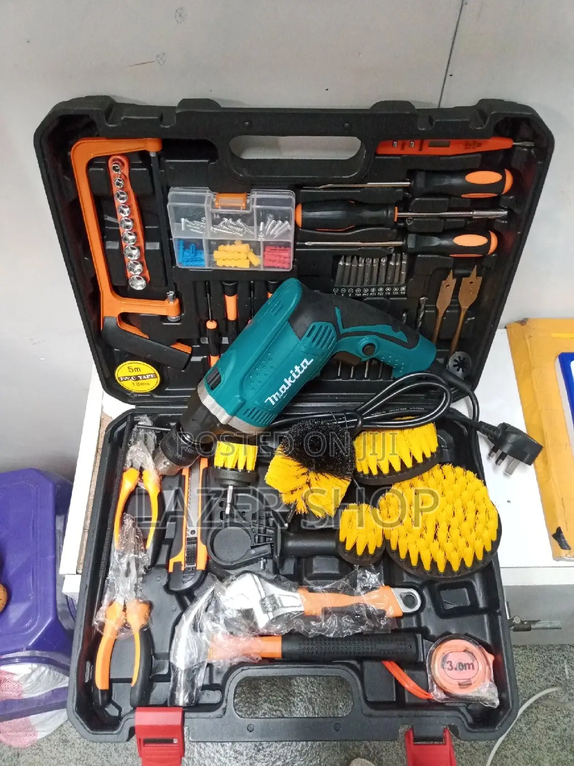 Makita Drillset+Brush