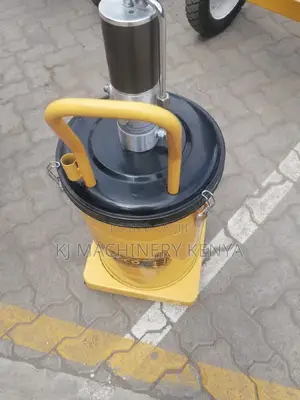 Industrial Pneumatic Air Greese Lubricator-30 Litres