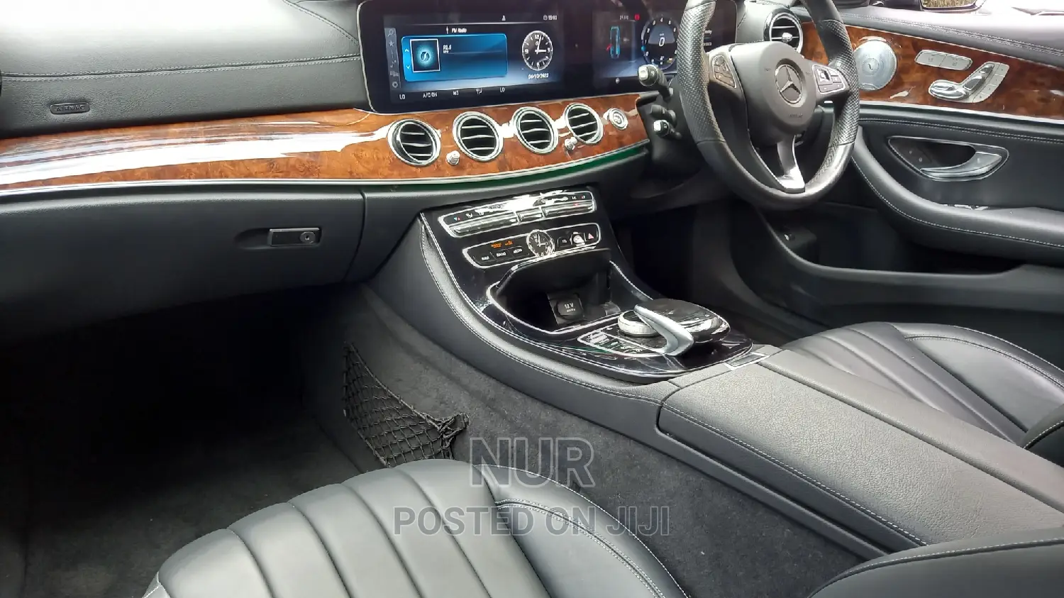 Mercedes-Benz E400 2018 Blue