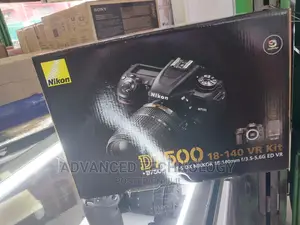Nikon D7500 Brand New 18-140mm