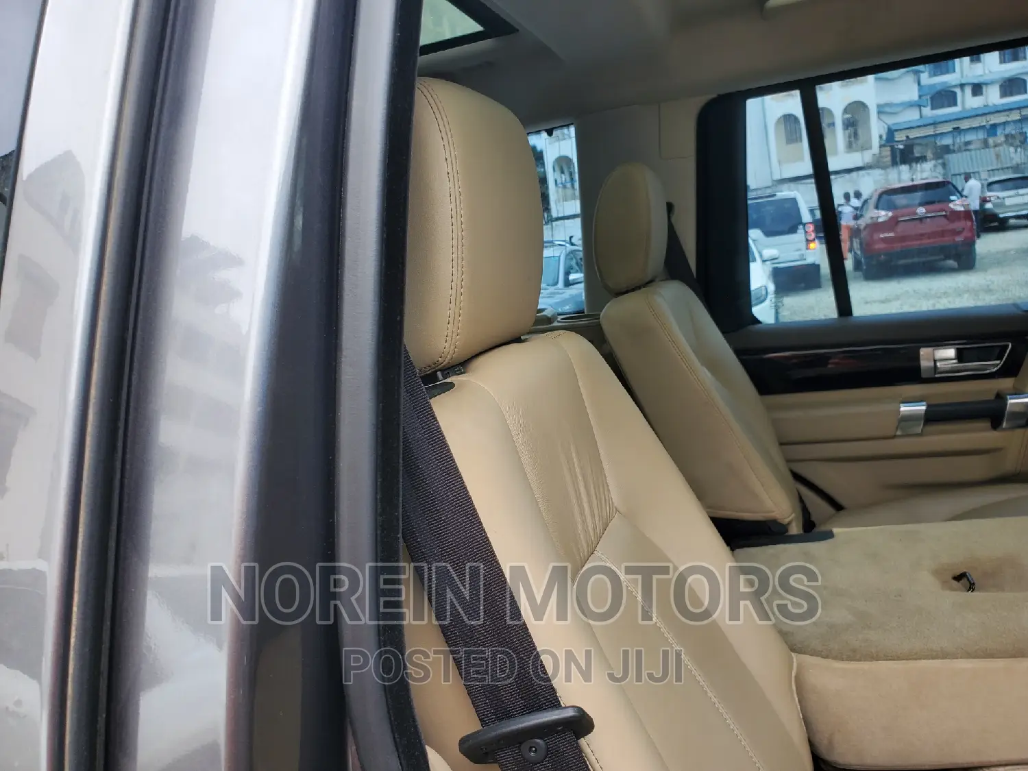 Land Rover Discovery 2016 Gray
