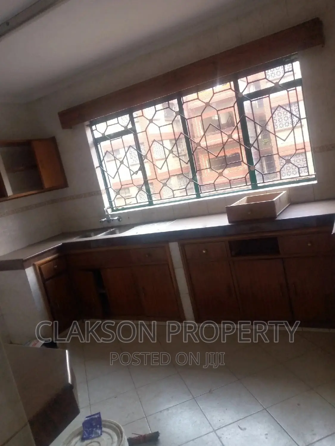 4bdrm Apartment in Kileleshwa for rent