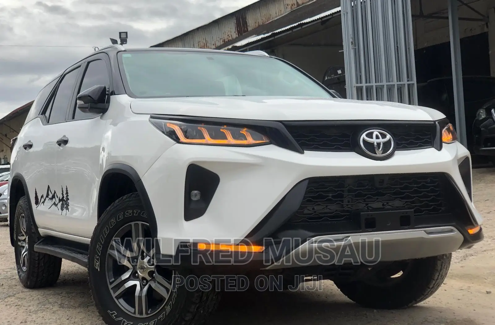 Toyota Fortuner 2.8 D AWD 2016 White