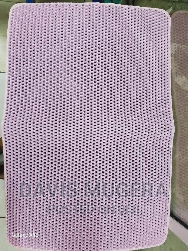 Cat Litter Mat Cat Litter Trapping Mat - 34cm by 17cm - thumbnail 3