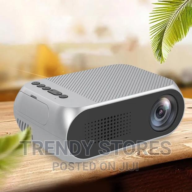 Mini LED Projector! - thumbnail 5