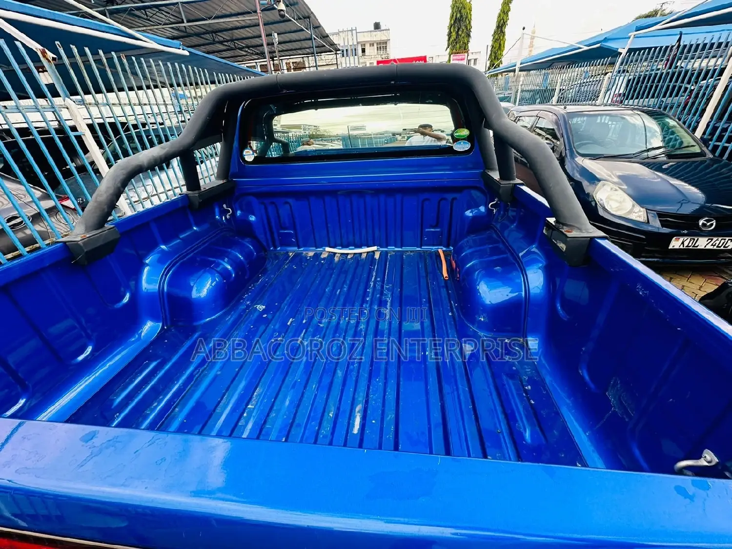 Toyota Hilux 2018 Blue