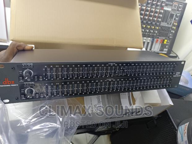 DBX 231 Graphic Equalizer, √