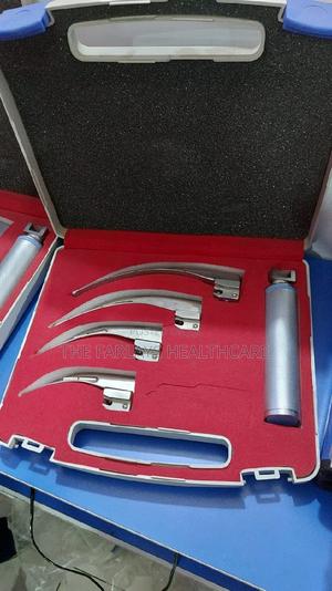 Laryngoscope 4 Blades. - thumbnail 2