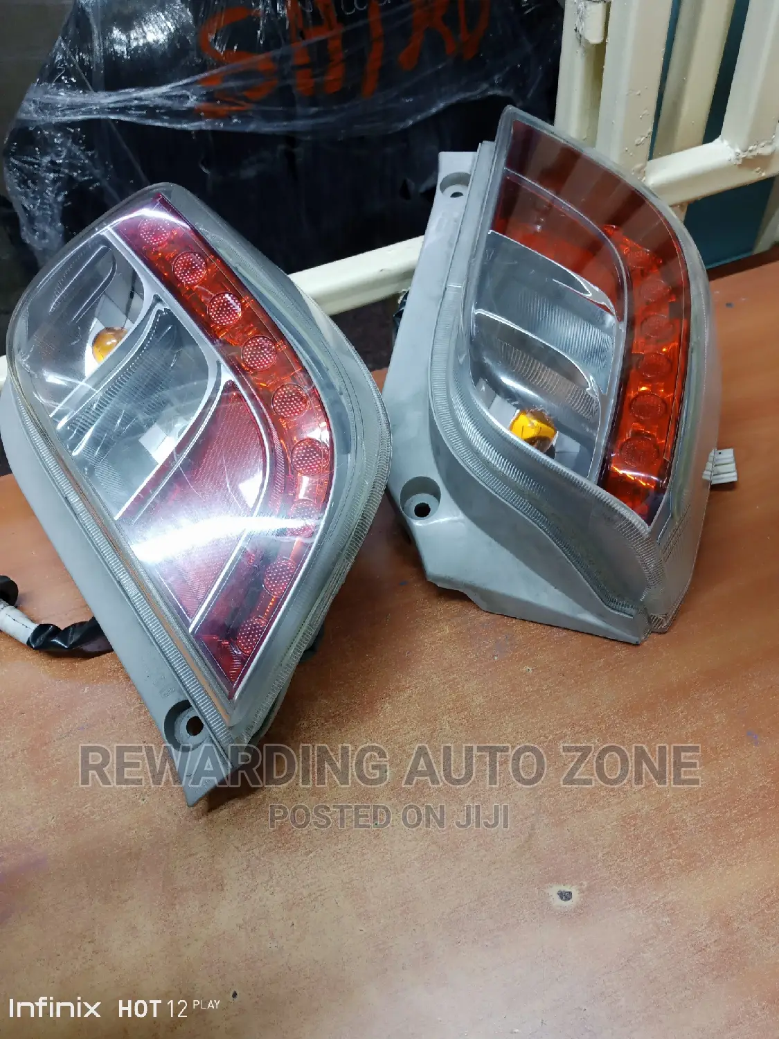 Daihatsu Mira Es.Backligts. Bulb.