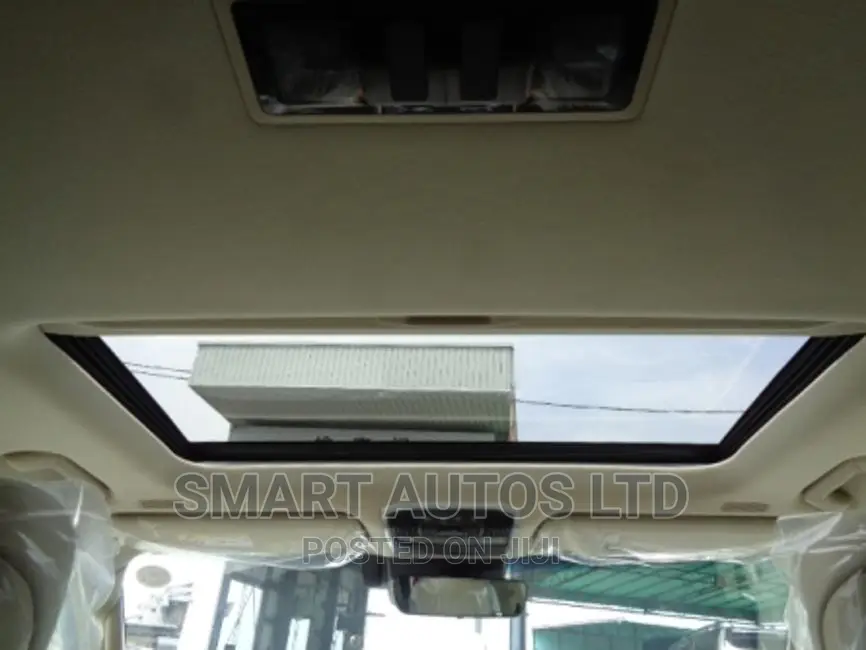 New Toyota Land Cruiser 2023 Pearl