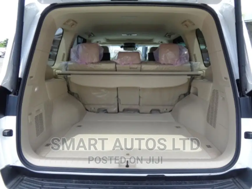 New Toyota Land Cruiser 2023 Pearl