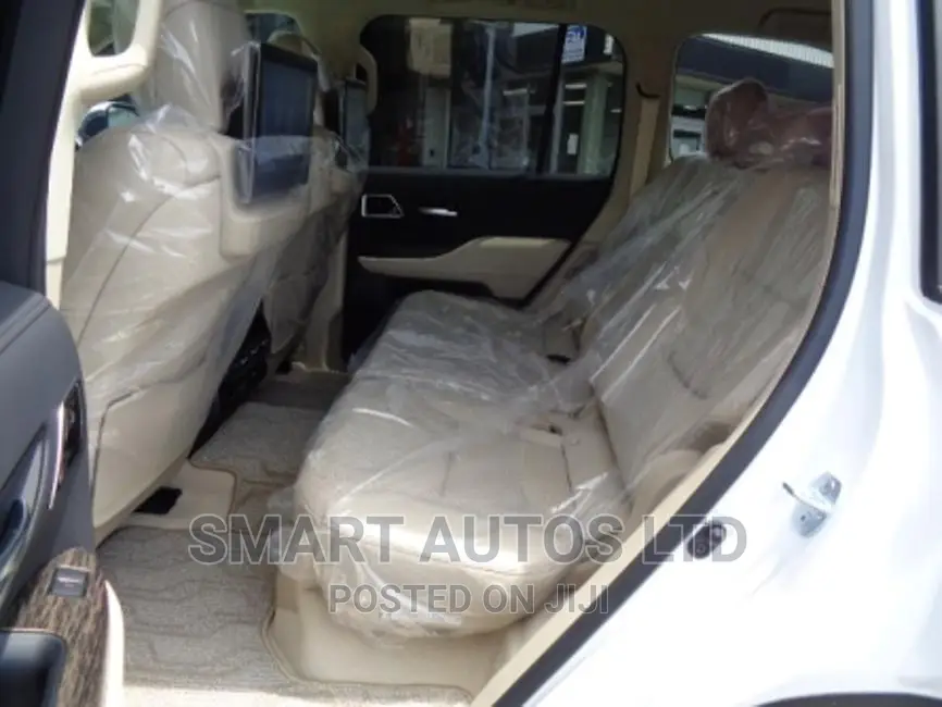 New Toyota Land Cruiser 2023 Pearl