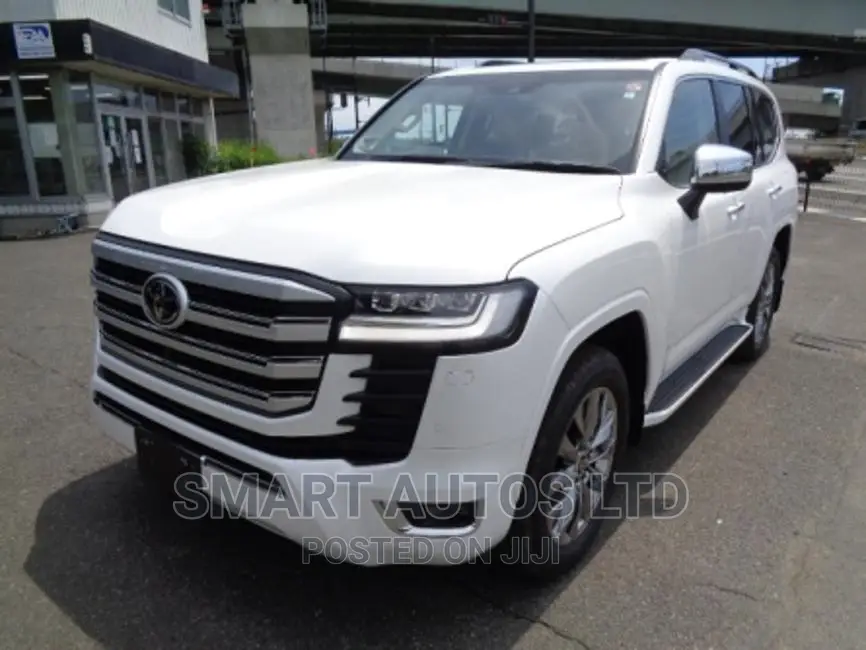 New Toyota Land Cruiser 2023 Pearl