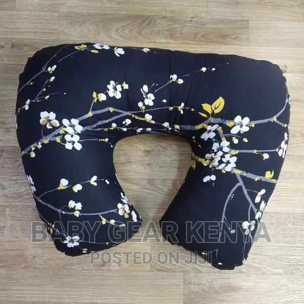 Nursing Pillow* Nursing Pillow* Pillow - thumbnail 2