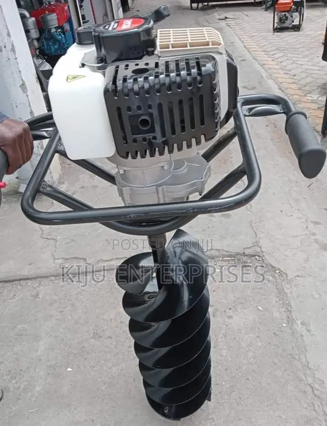 Earth Auger Ryobi Stocked