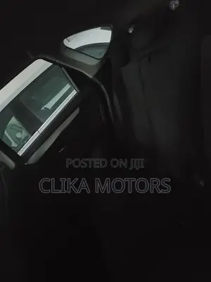 Mercedes-Benz C200 2016 Black