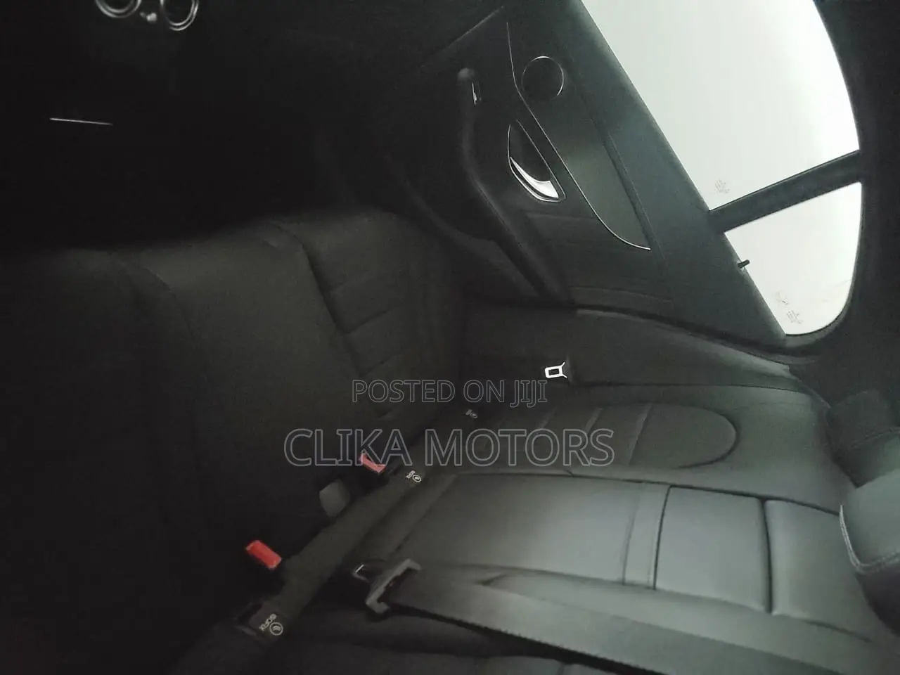 Mercedes-Benz C200 2016 Black