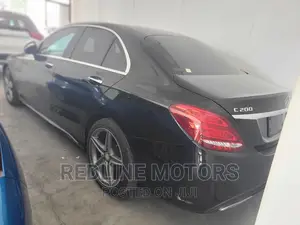 Mercedes-Benz C200 2016 Black