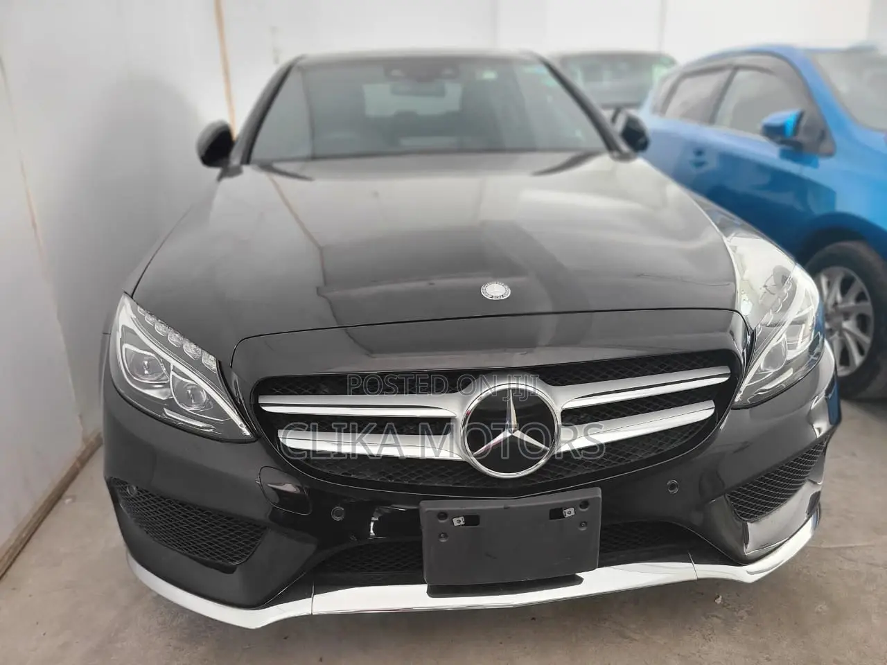 Mercedes-Benz C200 2016 Black