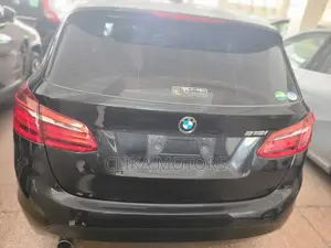 BMW 218i 2016 Black