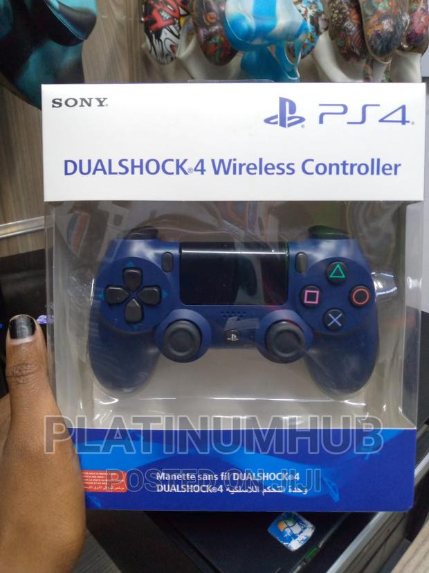 Controller Play Station 4 - main view