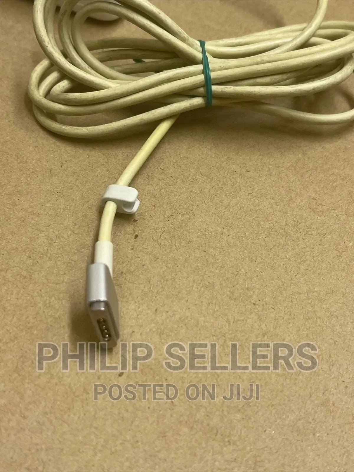 Genuine Apple 85W Magsafe 2 Charger A1424 Macbook Pro Retina