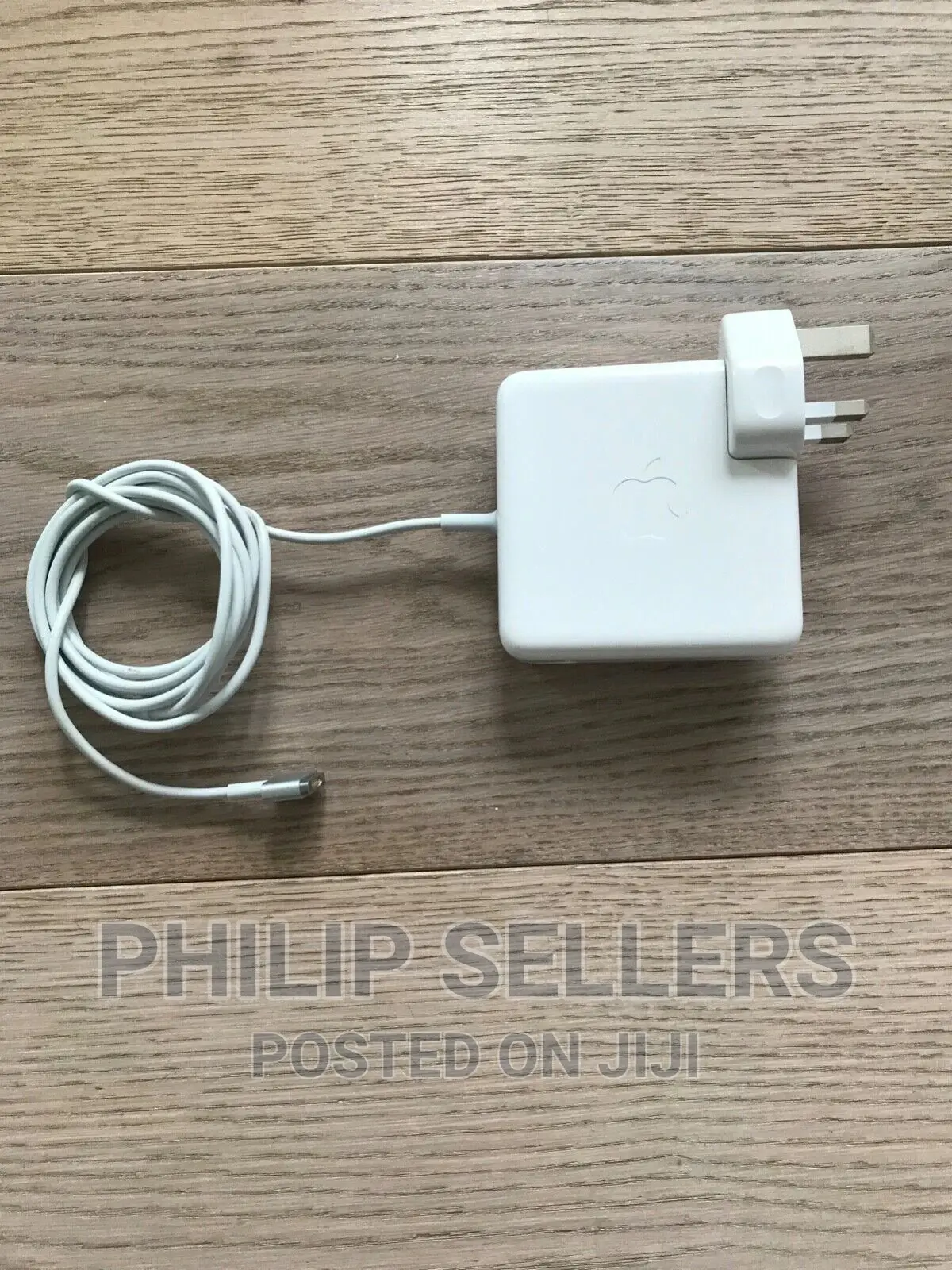 Apple Magsafe 2 Power Adapter (UK) 85W - In Original Box