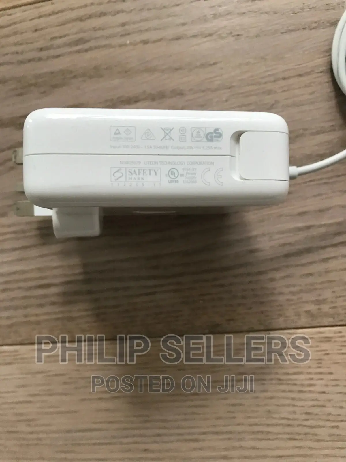 Genuine Apple Magsafe 2 Charger - Macbook Pro Air - 45W 60