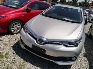 Toyota Auris 2016 Silver