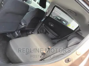 Honda Vezel 2017 Gold