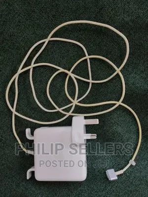 Apple Magsafe 2 85W Power Adapter Mac Book Pro